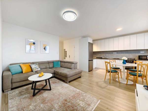 Prenájom 2 izb. zariadený byt, Košice /Teresa/, Trieda SNP